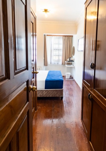 Large Single room
