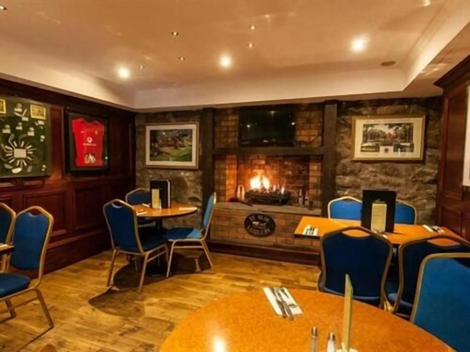 The Highland Hotel photo 10