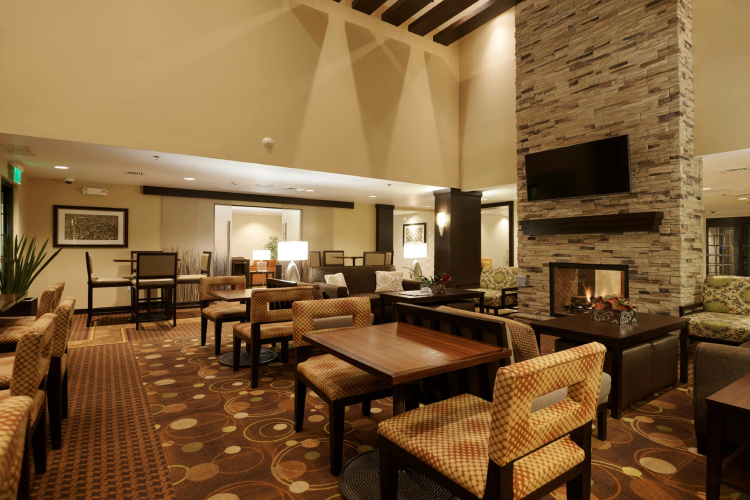 Staybridge Suites Chihuahua photo 35