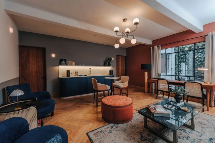 Standard room with balcony