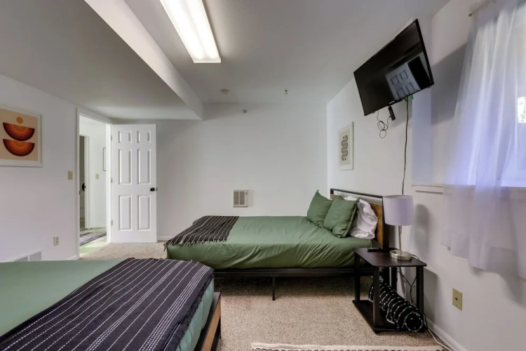 Guest rooms