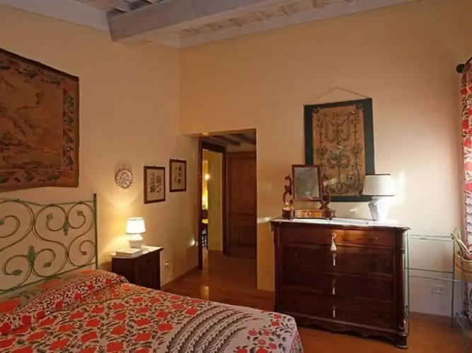 Stylish Cetona Apartment With Pool