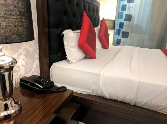 Hotel White Castle