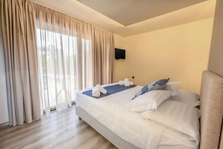 Grand Kourouta Pool Apartments