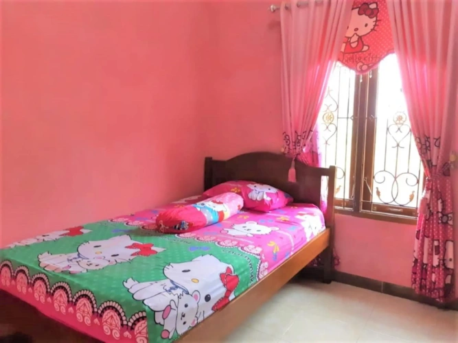 Bed in Dorm