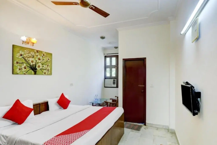 Classic Triple room