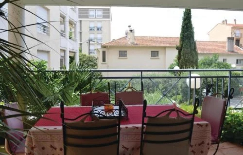 Apartment Immeuble La Rode