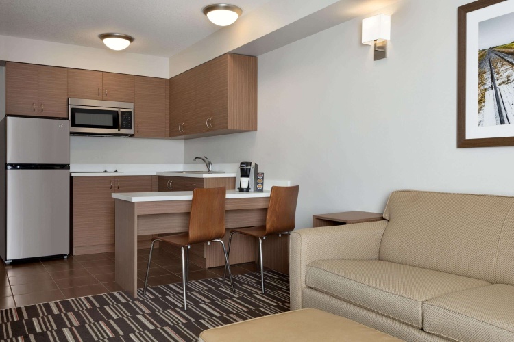 Microtel Inn & Suites By Wyndham Bonnyville photo 18