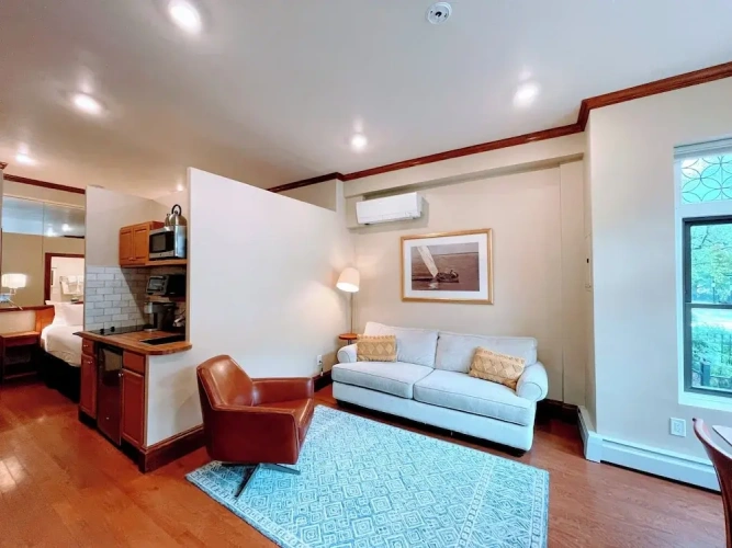 Premium Double Studio