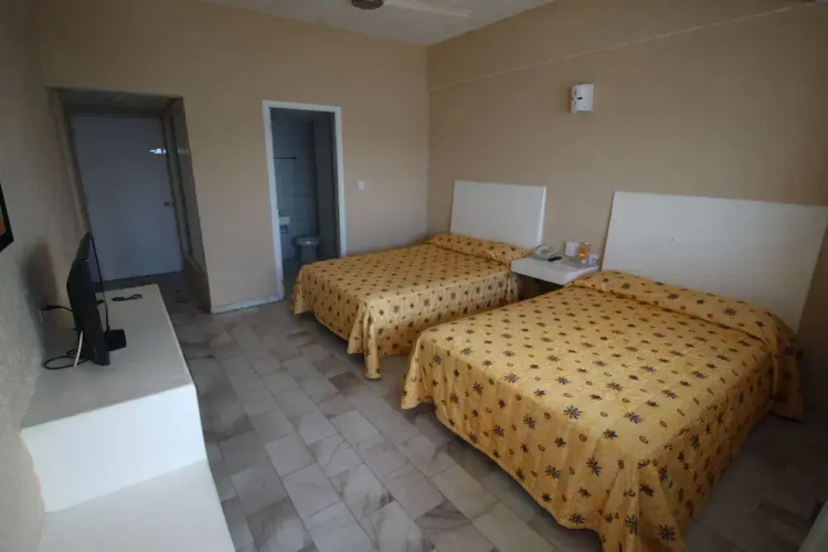 Hotel De Cima