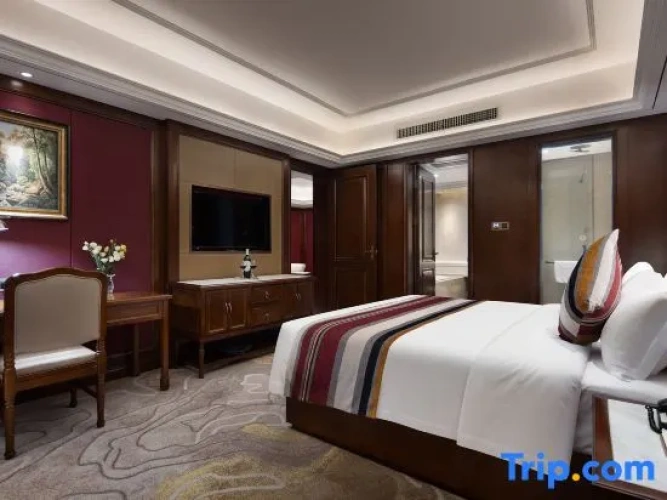 Premier Suite