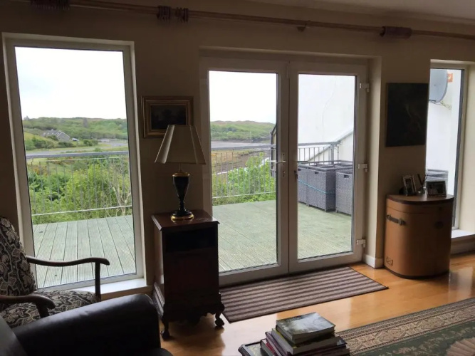 Cottage 360 - Clifden