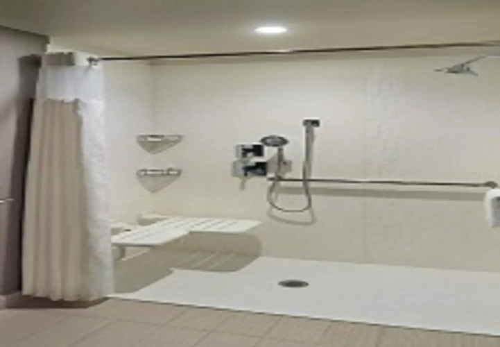 Courtyard by Marriott LaGrange