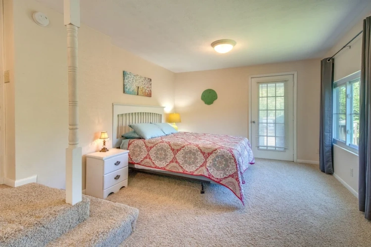 3 Bedrooms Cottage