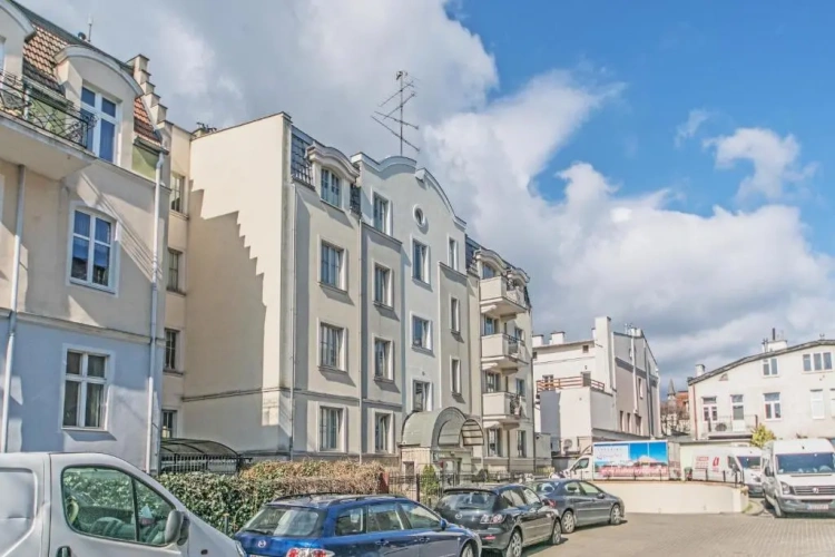 1 Bedroom Double Apartment