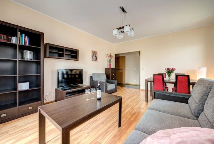 2 Bedrooms Family Apartment with balcony