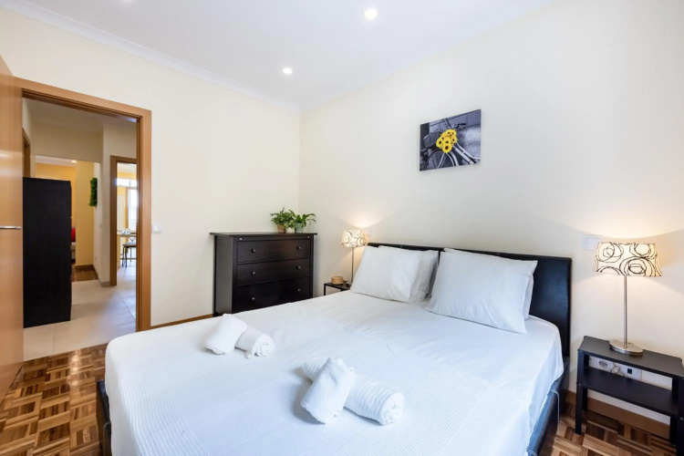 Urban City View Apartment
