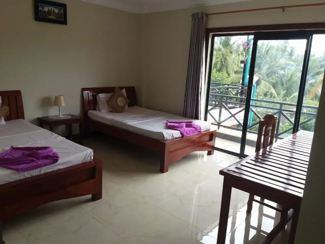 Economy Twin room with balcony