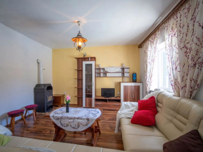 House Saulja Valfurva