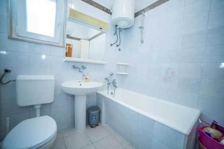 Apartmani Ada 2