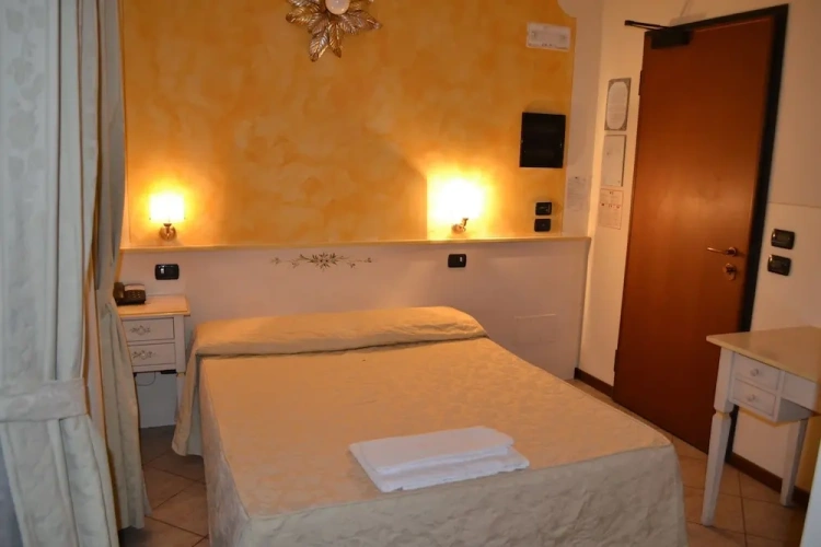 Standard Single room with balcony
