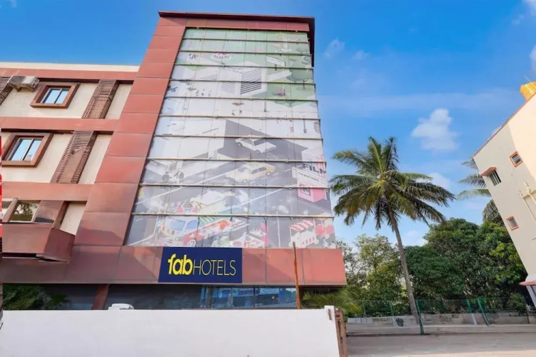 Leo Grand Hotel - Bangalore