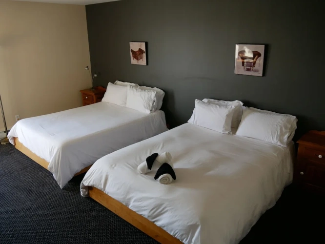 Classic Quadruple room