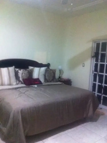 4 Bedrooms Standard Family room