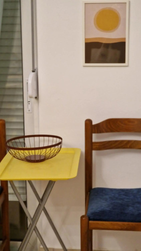 Quiet apartment with easy access to attractions.