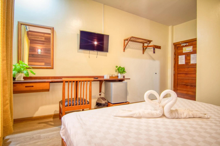 NonNee Lampang Hotel