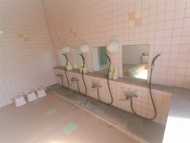 Bed in Dorm (female dorm)
