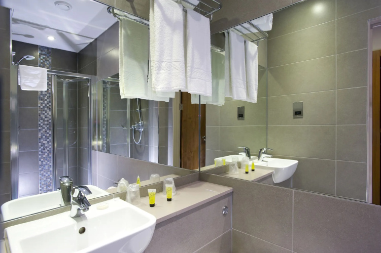 London Court Hotel photo 10