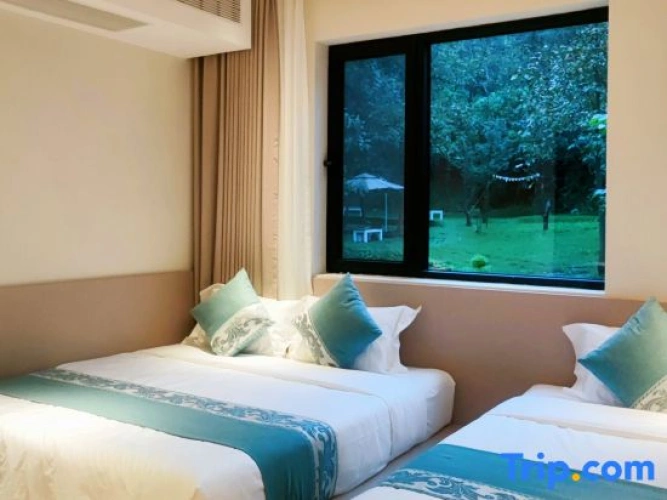 Standard Family room with land view