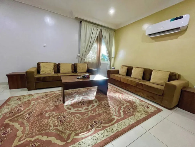 De Guest Pride Hotel and Suites