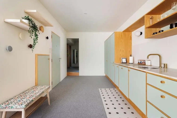 2 Bedrooms Apartment