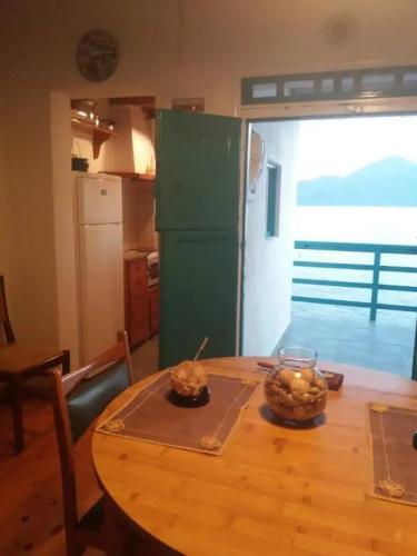 Drougas' Sea House