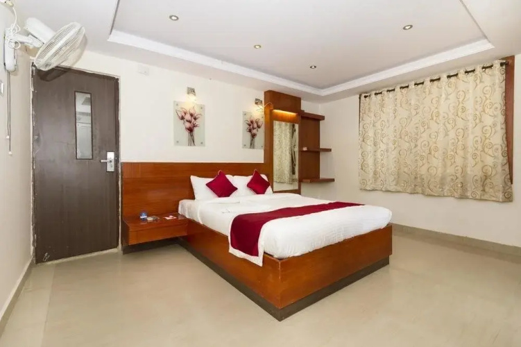 OYO 628 Hotel Umerkot Comforts