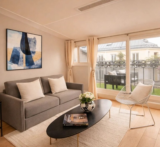 Superior Apartment with city view