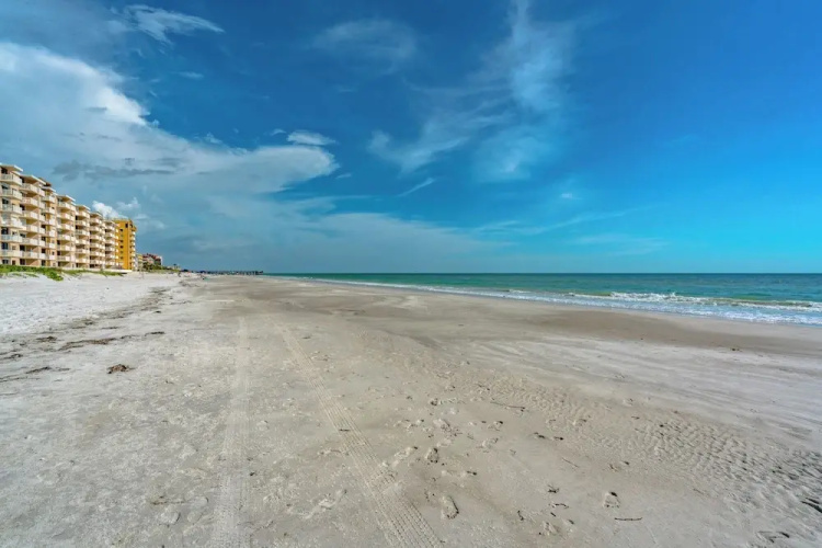 Shore Haven Unit 5A by Distinctive Beach Rentals