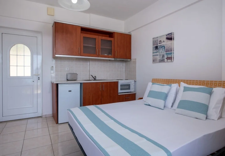 1 Bedroom Apartment with balcony