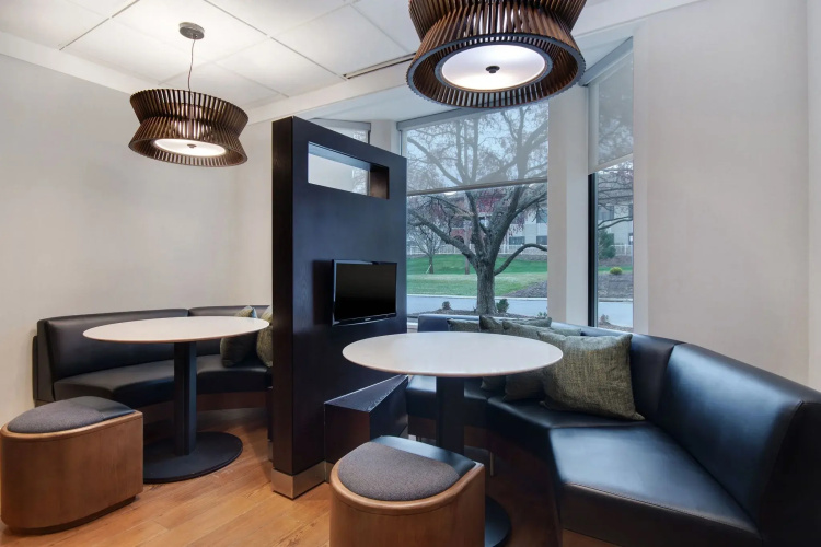 Courtyard by Marriott State College