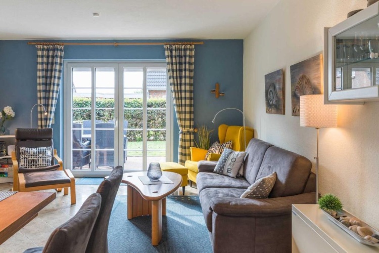 2 Bedrooms Cottage