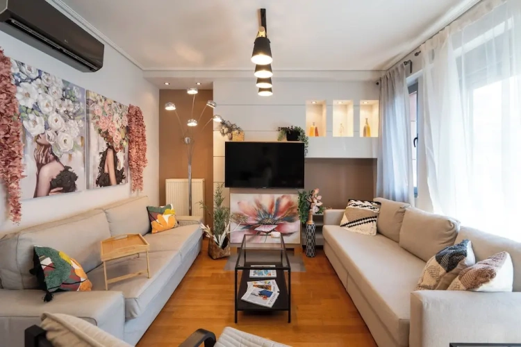 Apartment with balcony