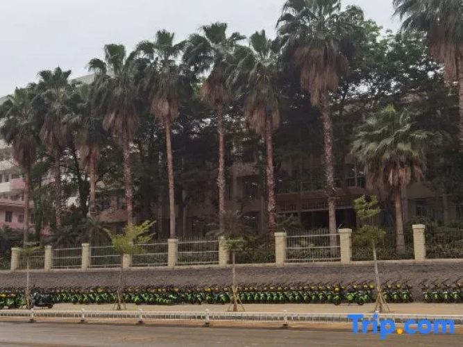 Wanpeng Hotel