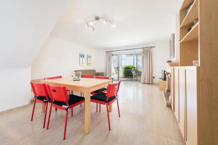 Seaside House V