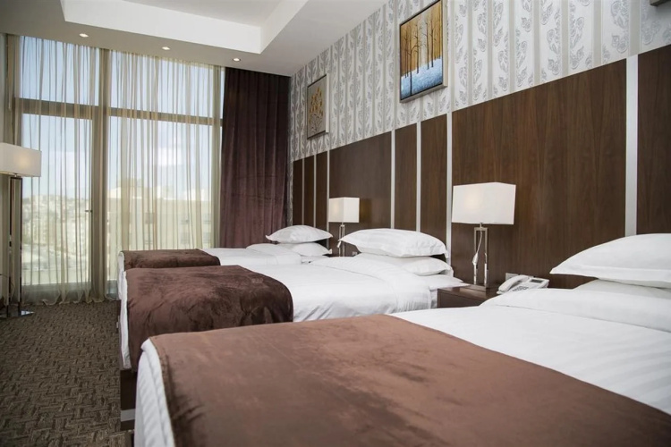 Sulaf Luxury Hotel