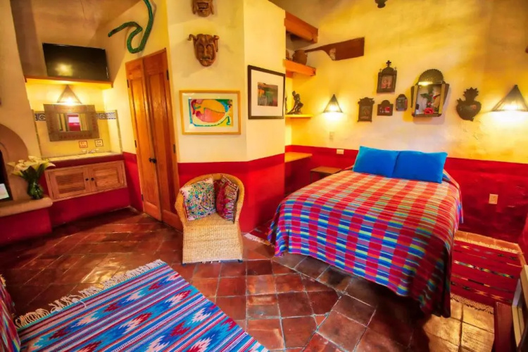 Casa Encantada