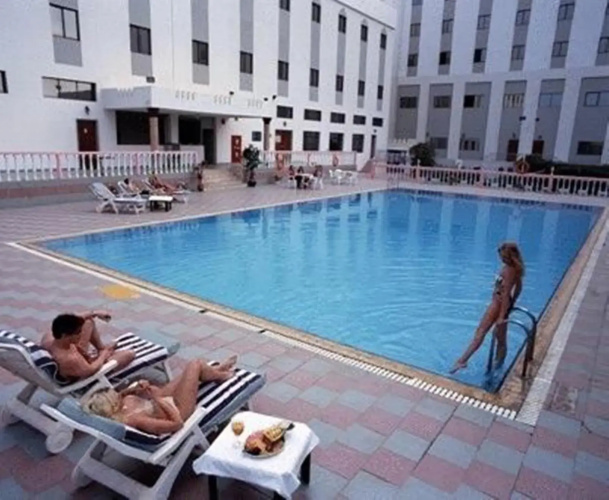 Al Madinah Holiday Hotel
