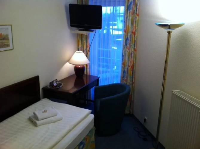 Standard Single room