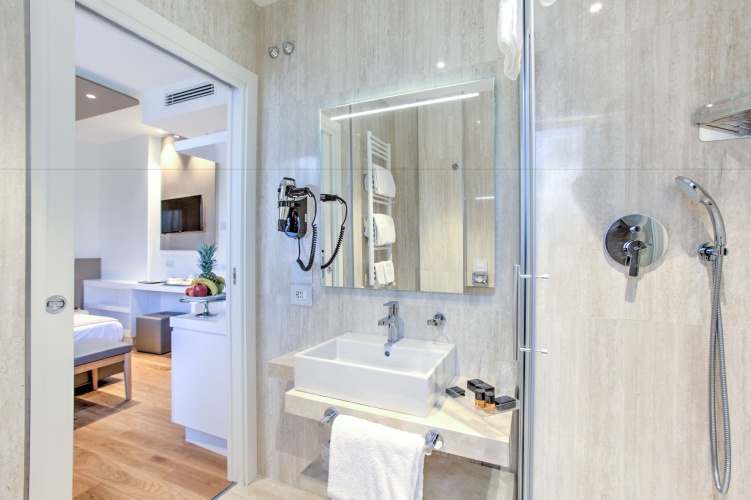Mh Florence Hotel And Spa photo 18